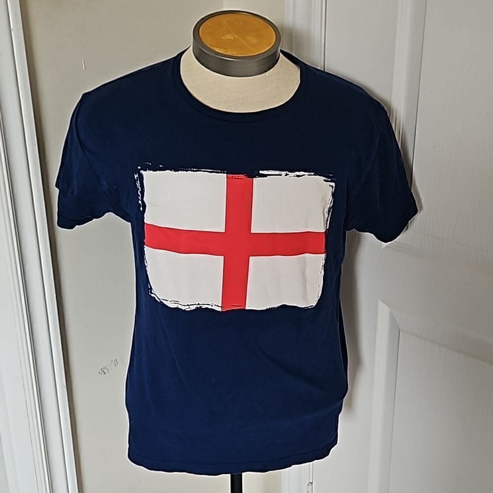 British Flag Unisex Short Sleeves T-Shirt Medium Blue, Red & White